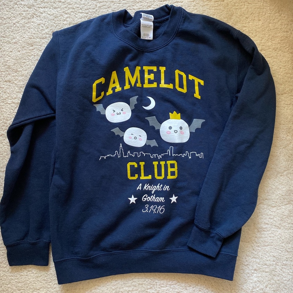 NEW graphic sweatshirt